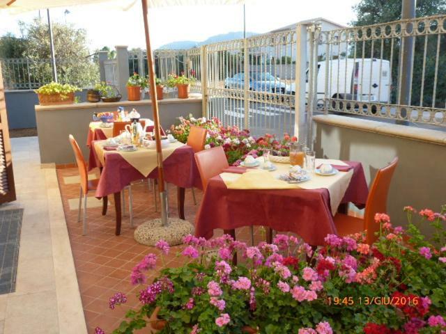 Bed and Breakfast Sogno Di Mare à Pula Extérieur photo