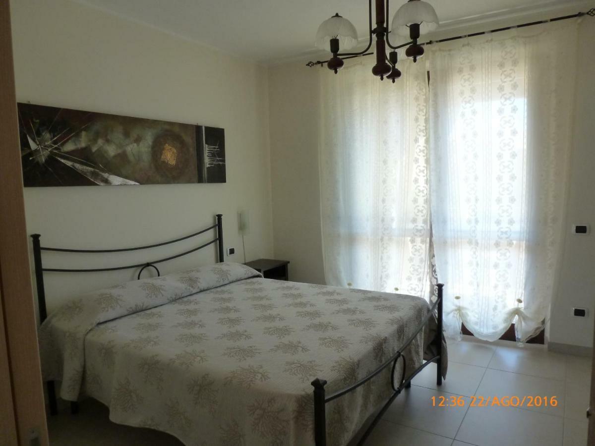 Bed and Breakfast Sogno Di Mare à Pula Extérieur photo