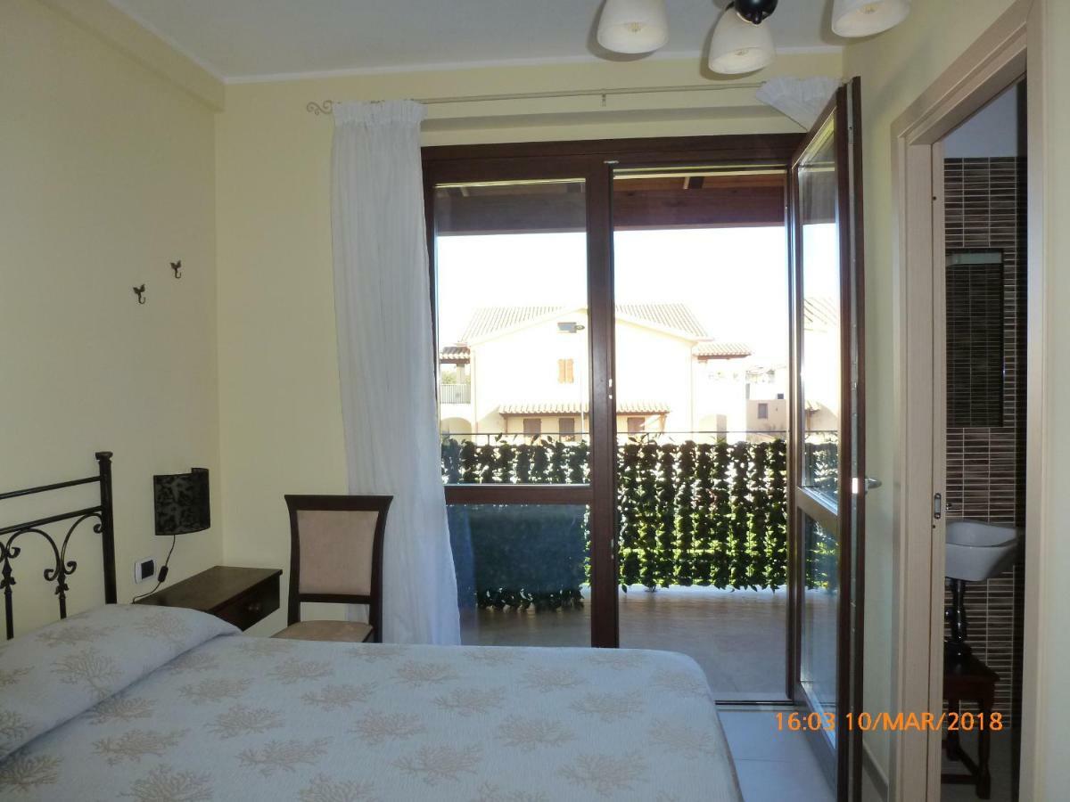 Bed and Breakfast Sogno Di Mare à Pula Extérieur photo