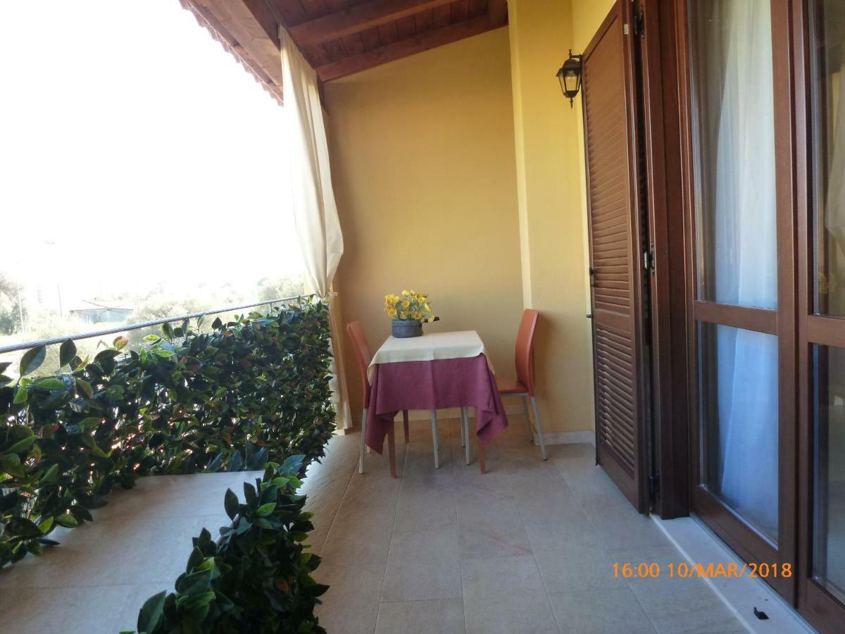 Bed and Breakfast Sogno Di Mare à Pula Extérieur photo